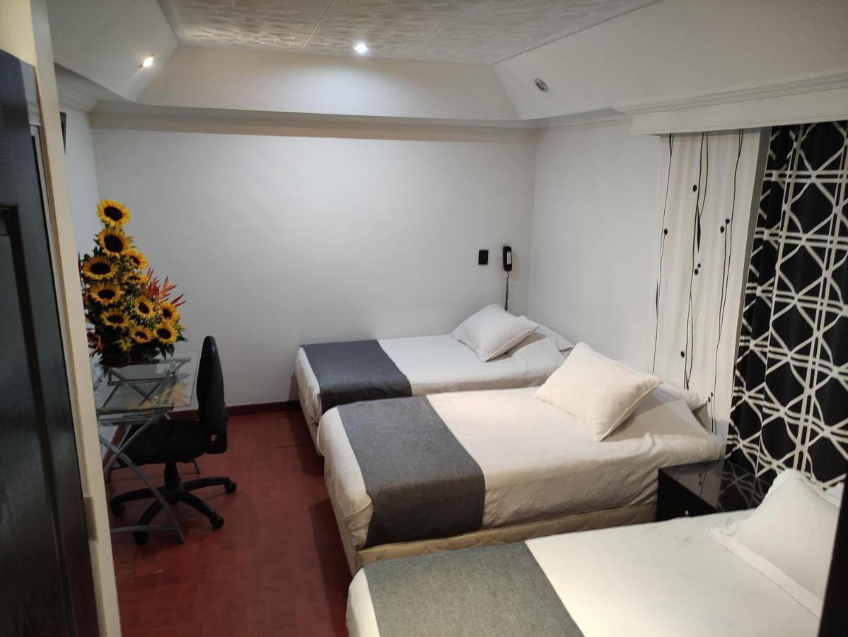 Hotel Ejecutivo Embajada 보고타 외부 사진